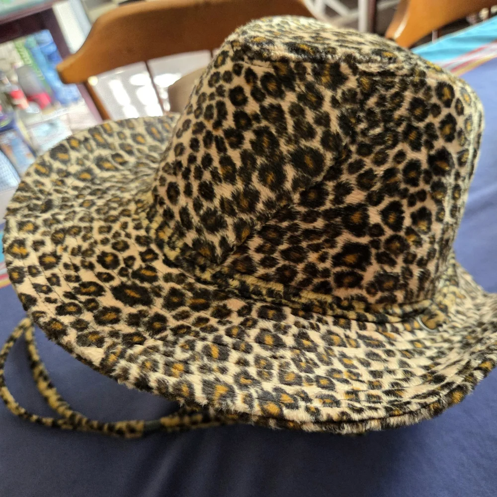 Wide Brim Leopard Print Hat with Secure Chin Strap Earthy Fall Colors